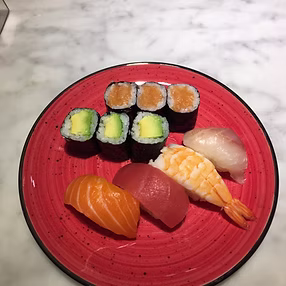Sushi variado 1