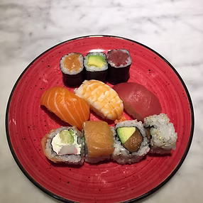 Sushi variado 2